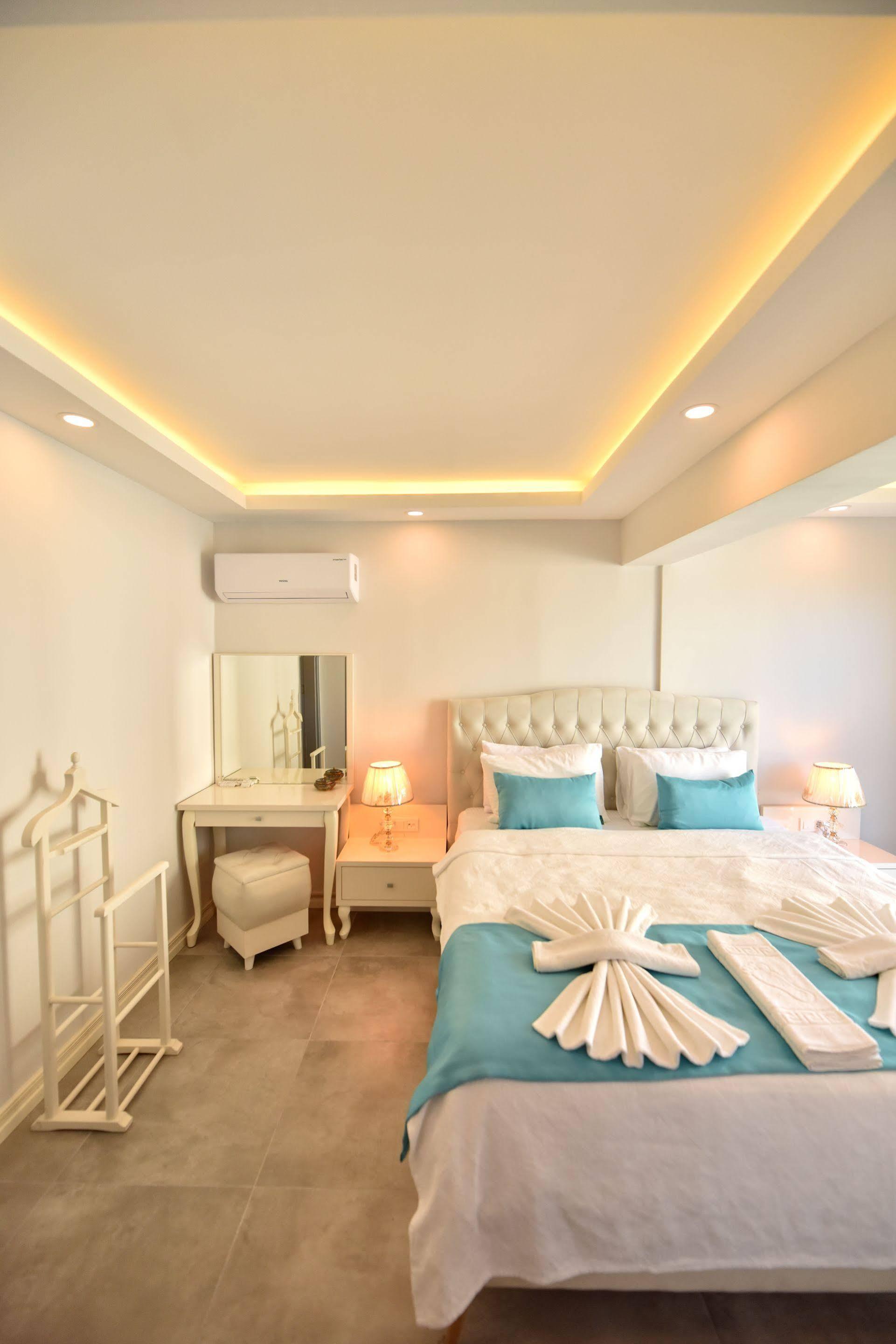 Monastery Suites Hotel-Fethiye Ölüdeniz Esterno foto
