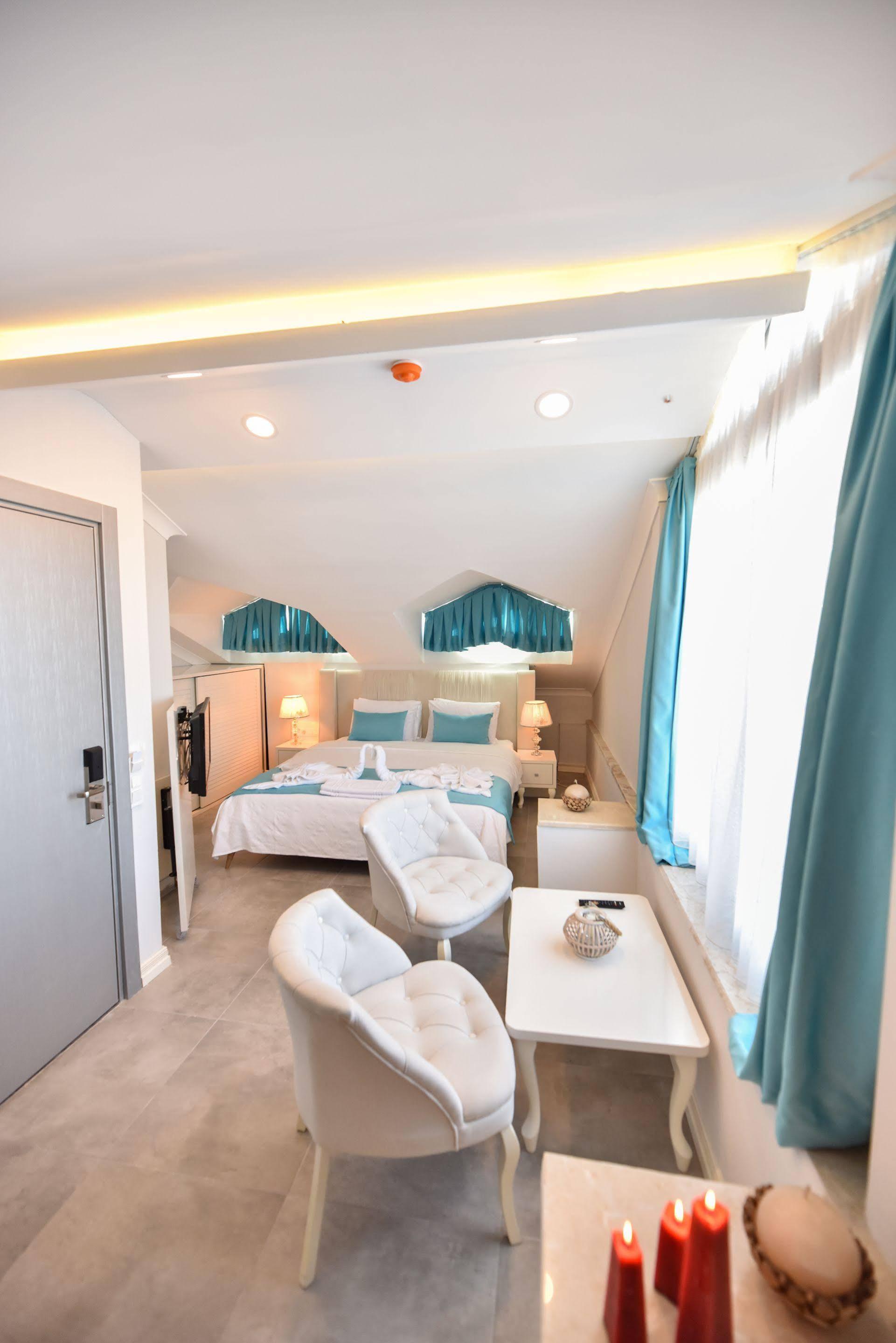 Monastery Suites Hotel-Fethiye Ölüdeniz Esterno foto