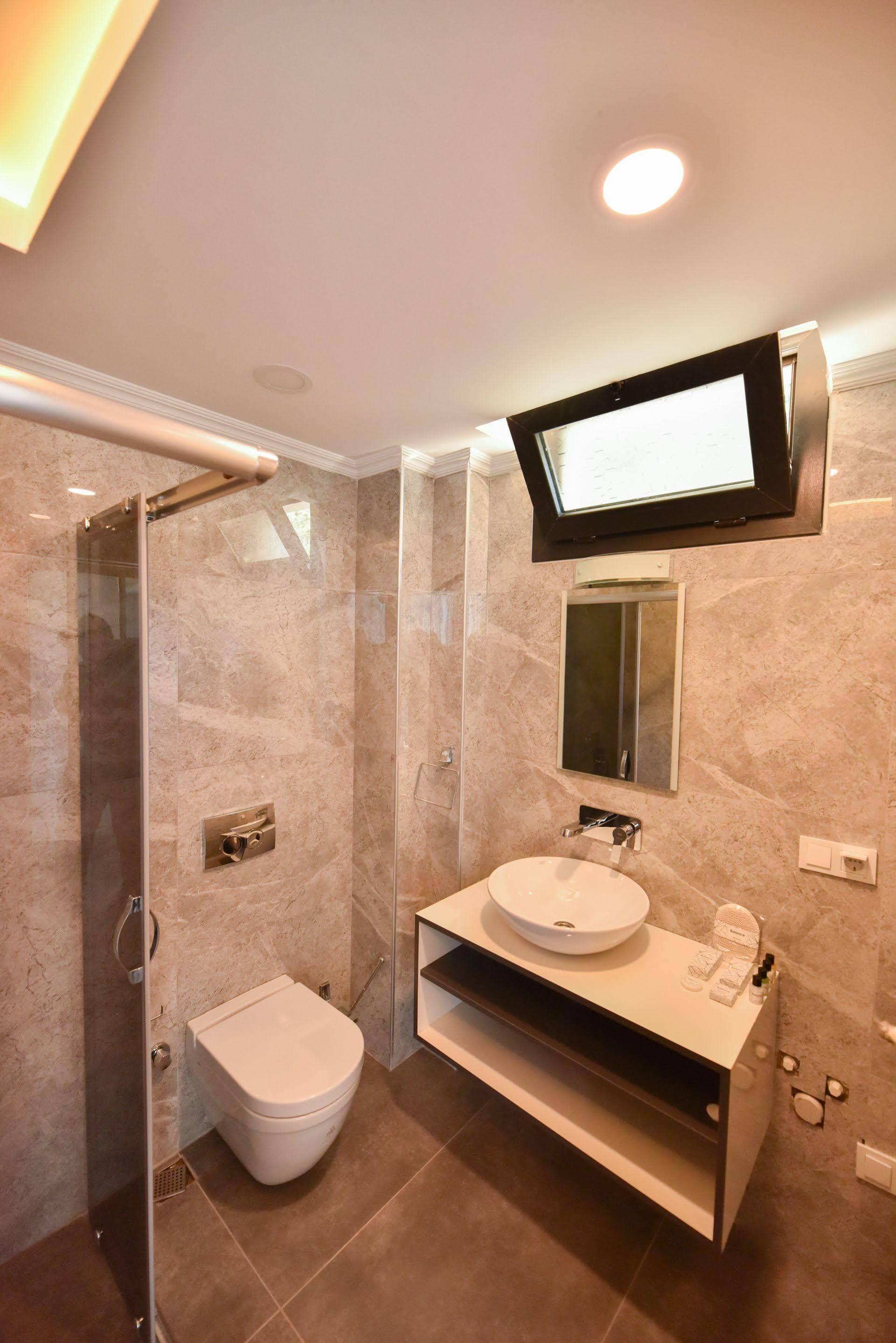 Monastery Suites Hotel-Fethiye Ölüdeniz Esterno foto