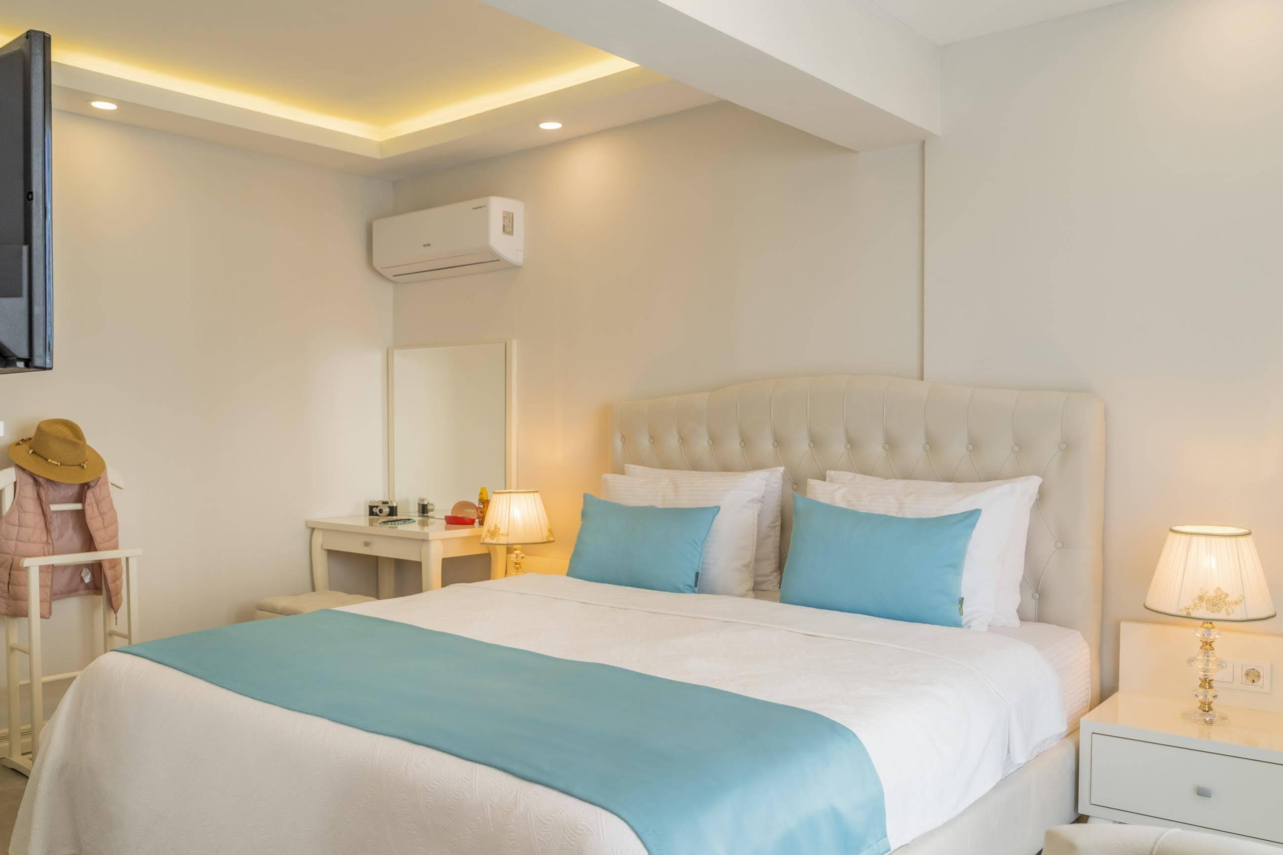 Monastery Suites Hotel-Fethiye Ölüdeniz Esterno foto